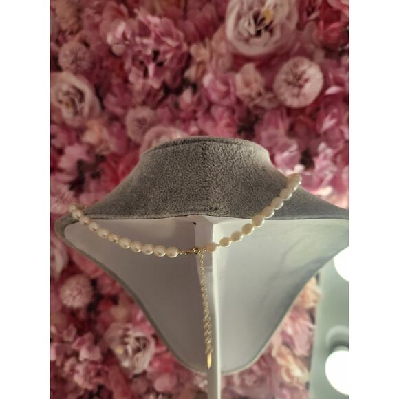 Repurposed designer button with real freshwater pearls - Picture 2 of 5